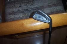 slightly used Titleist DCI 981 steel 4 iron dynamic gold steel stiff RH