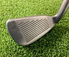 Square Two 4 Iron / RH / Regular Graphite ~38.5" / / dj6380